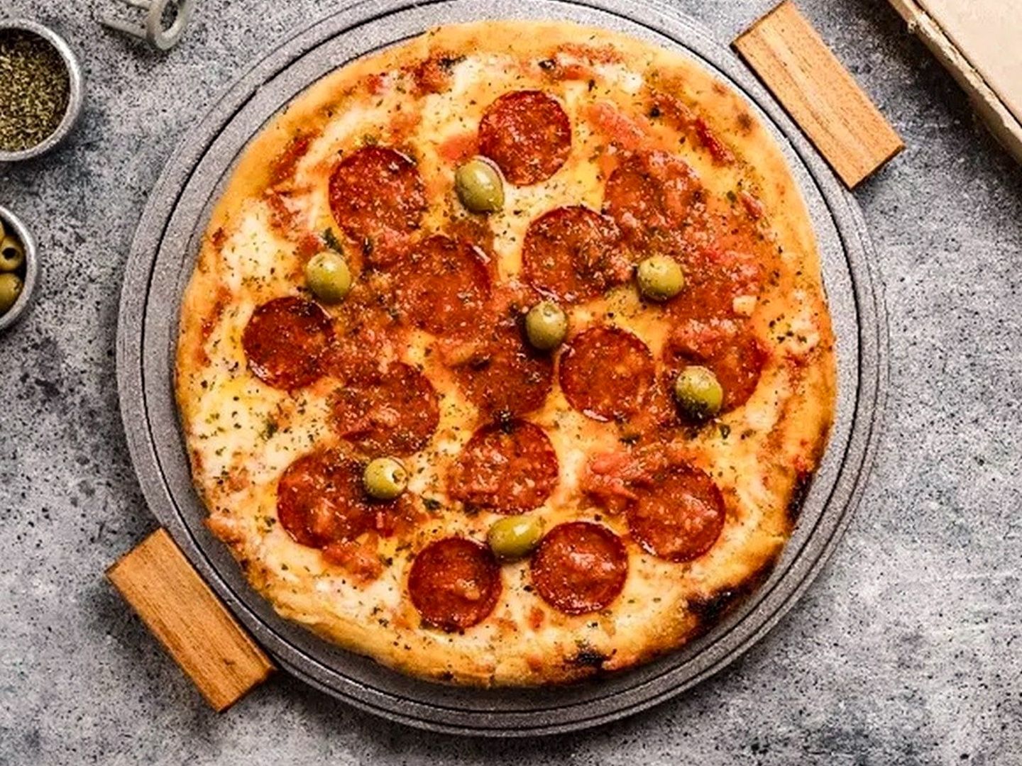 Pizzeta calabresa 4p