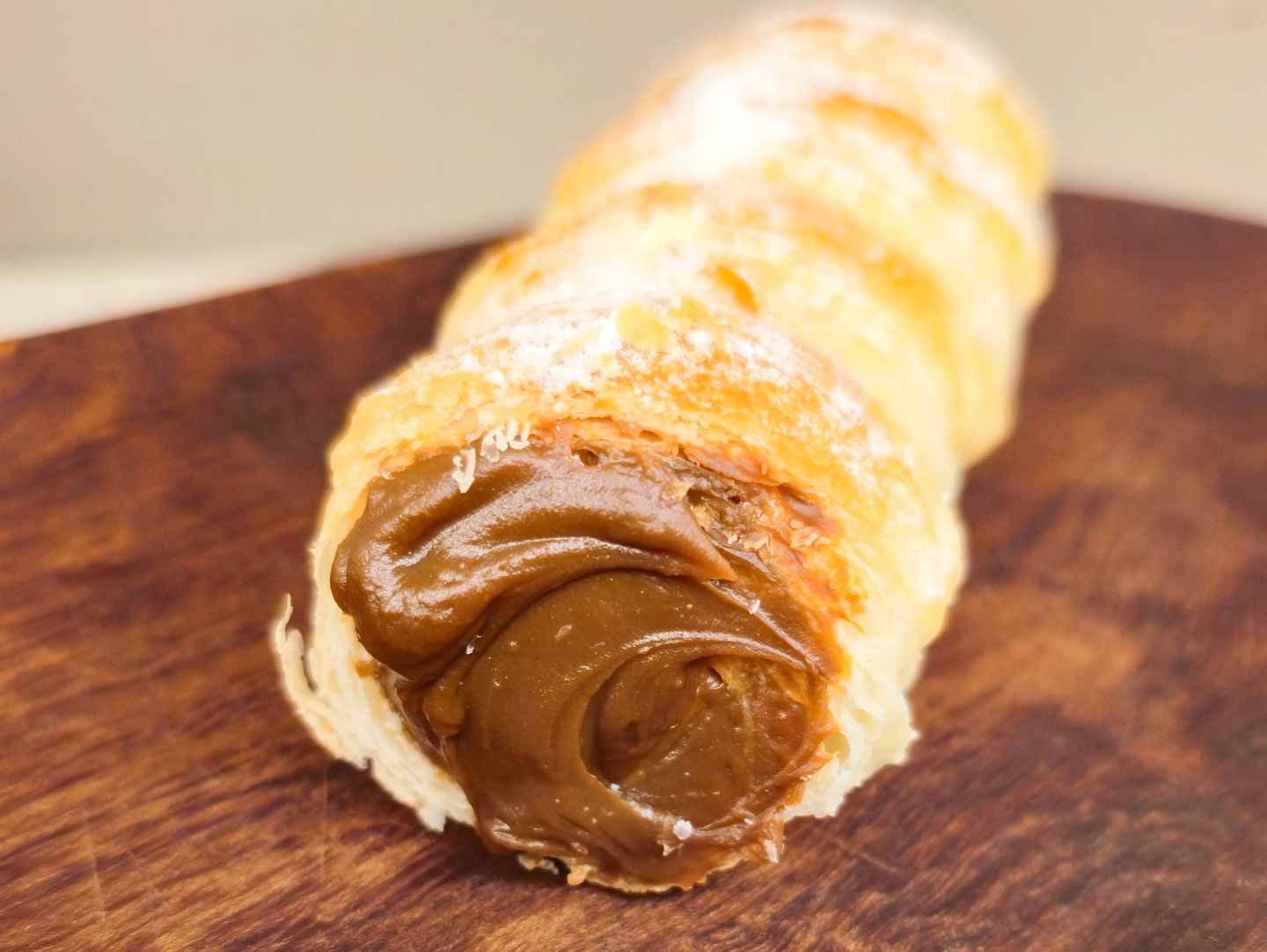 Cañoncito con dulce de leche