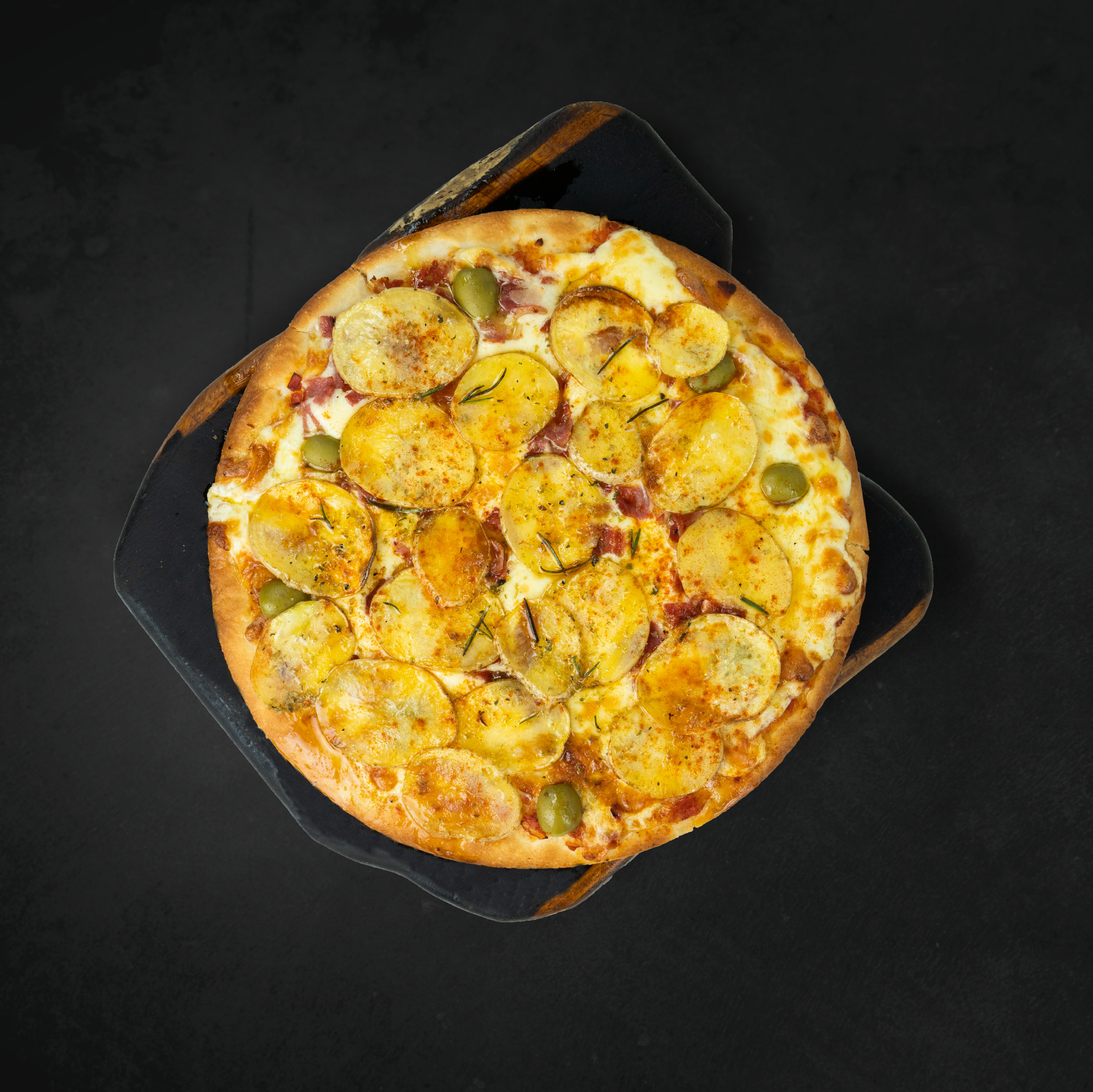 Pizza de Papas Bravas