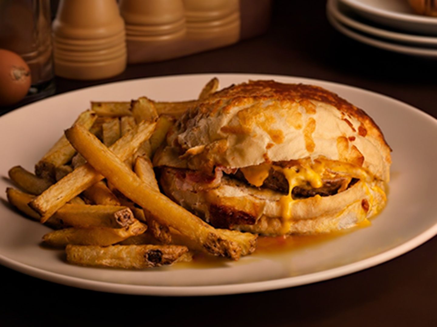 Cheeseburger con papas