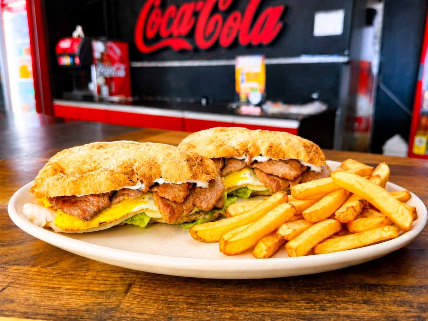 Sándwich de bondiola completo + papas x2