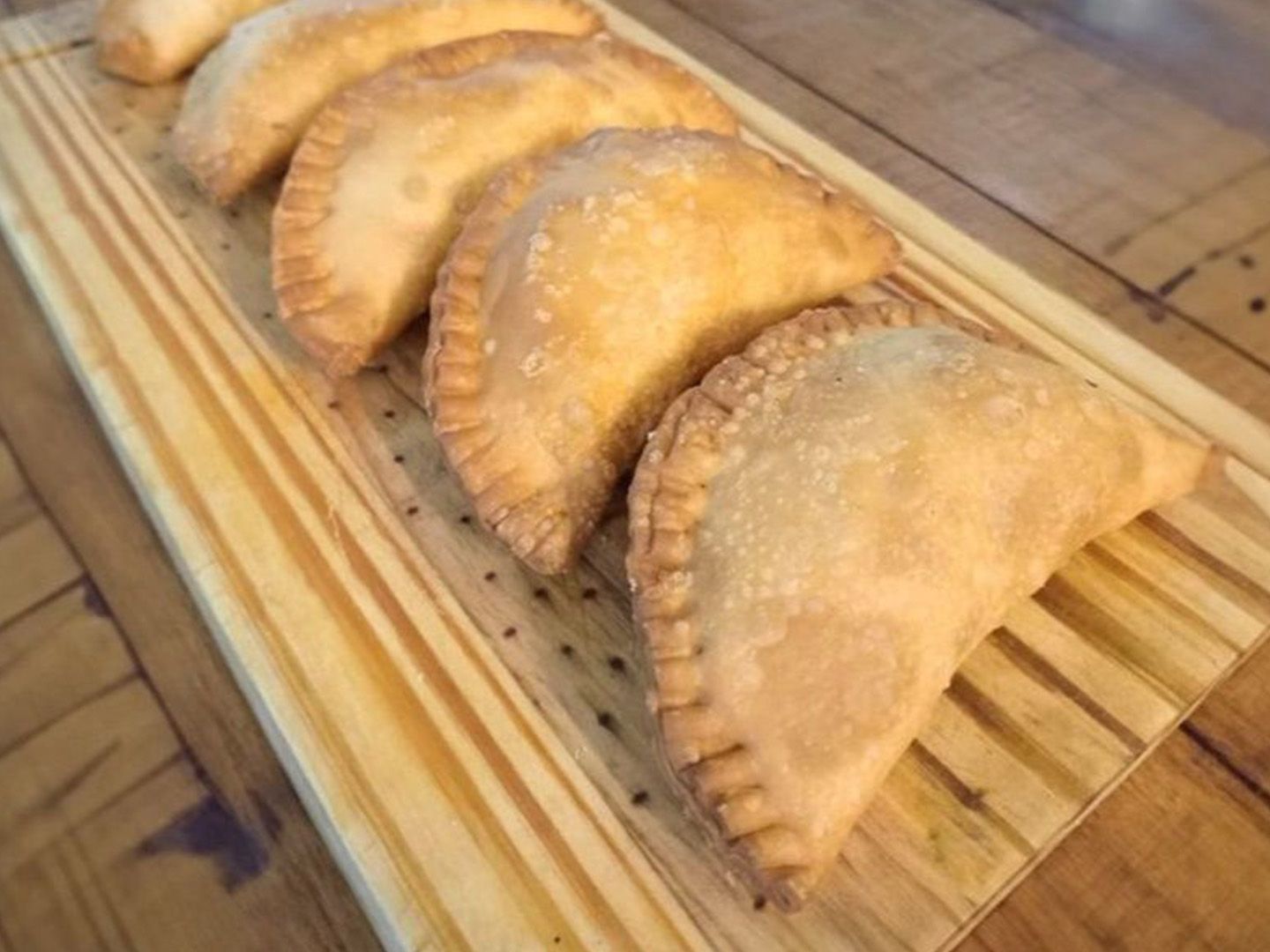 4 empanadas