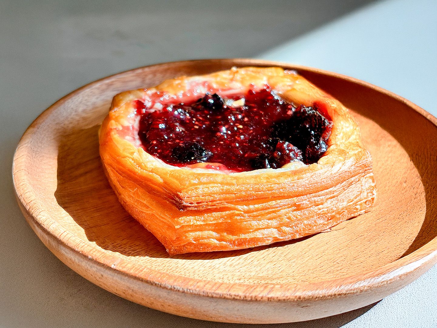 Danesa con frutos rojos