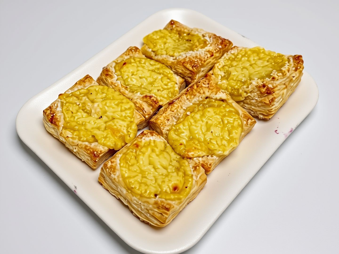 Bizchochos con crema x 6
