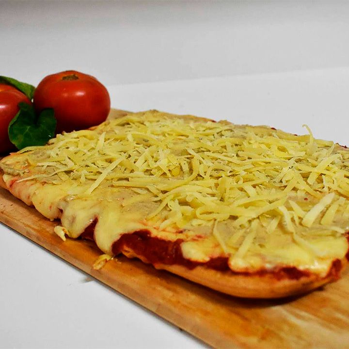 Pizza Cuatro Quesos